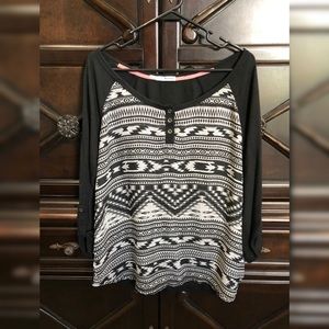 Black and White Printed Top